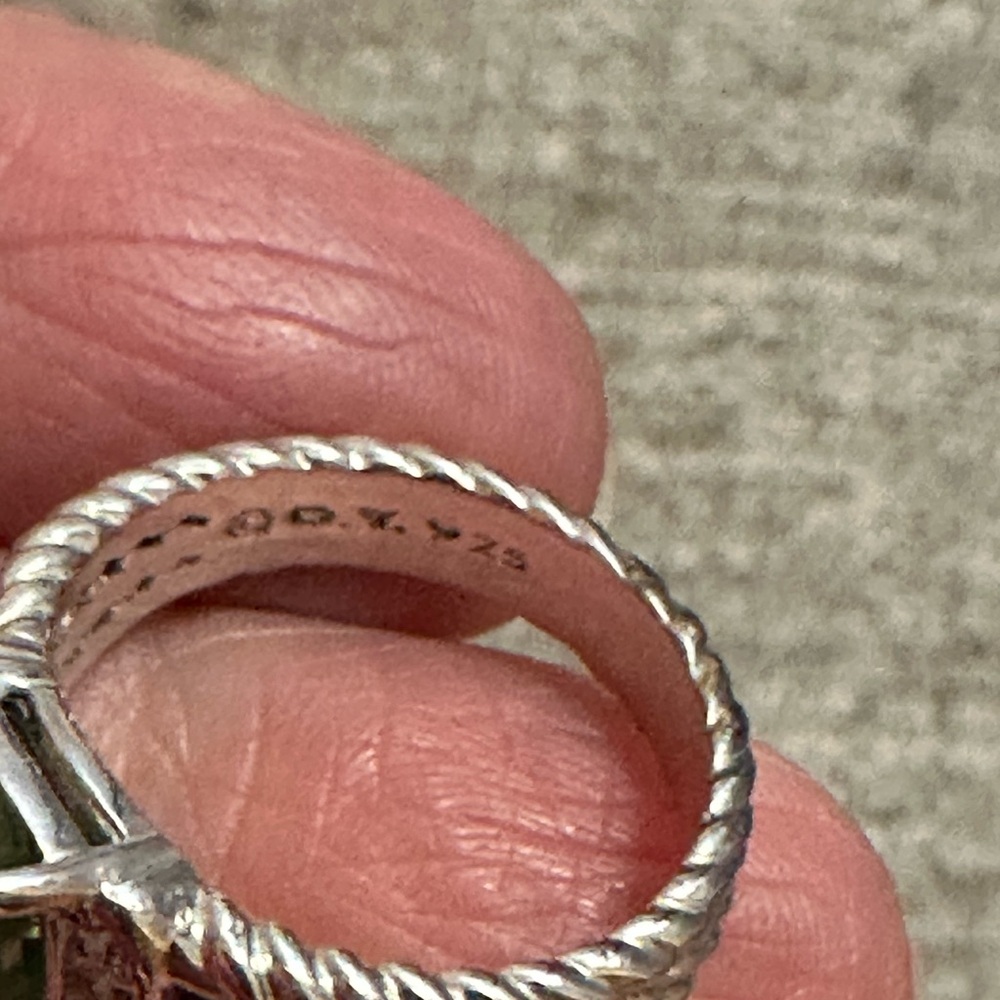 David Yurman Silver Ring with Prasiolite (Green) Gemstone - Picture 10 of 11